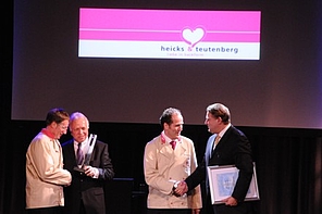 unternehmerpreis-2010-presiuebergabe-heicks-teutenberg
