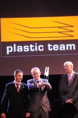 unternehmerpreis-2010-presiuebergabe-plastic-team