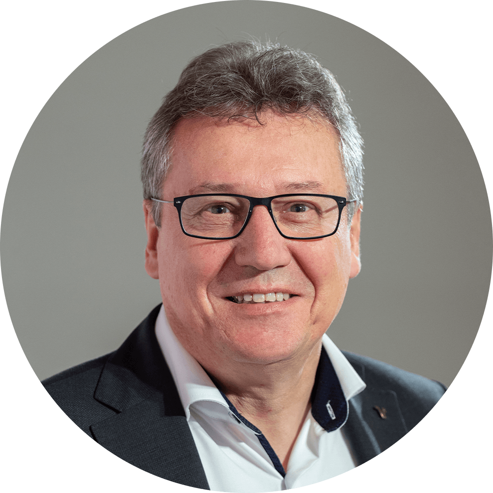 jury8-1 <h4>Johannes Janhsen</h4>
Volksbank an der Niers